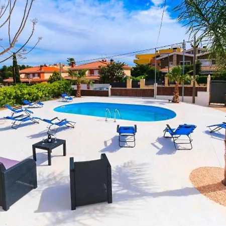 Global Bianca, Con Piscina Privada *
